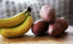 sweet potatoes and bananas to feed your baby